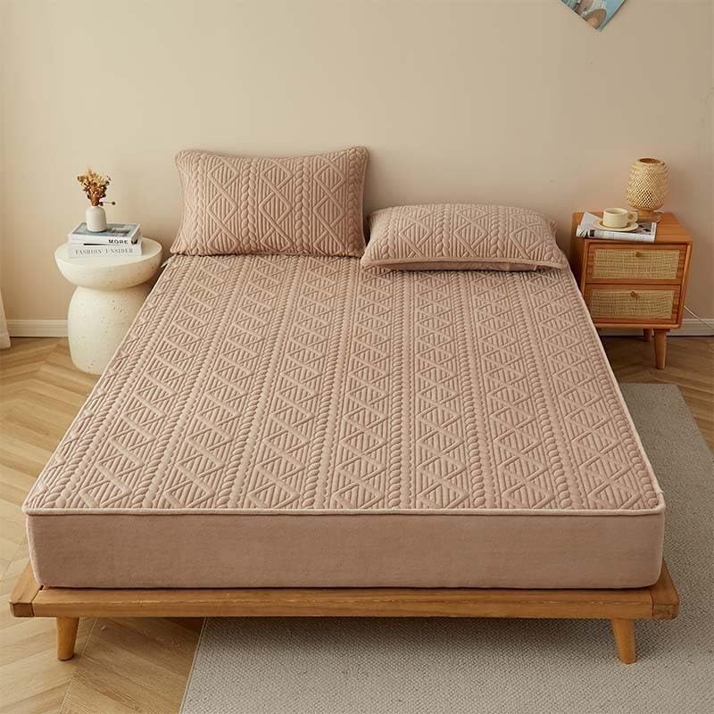 Premium Quilted Microfiber Mattress Pad with Plush Warmth