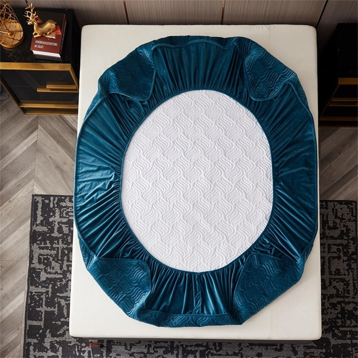 Premium Quilted Microfiber Mattress Pad with Plush Warmth