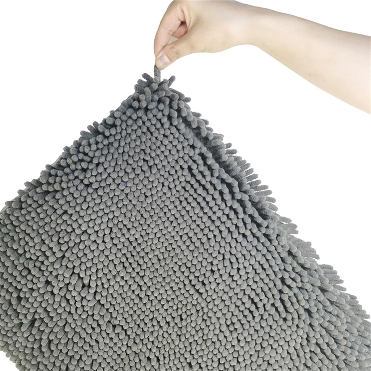 Non-Slip Oval Chenille Bathroom Rug, 1.6 x 2.6 ft