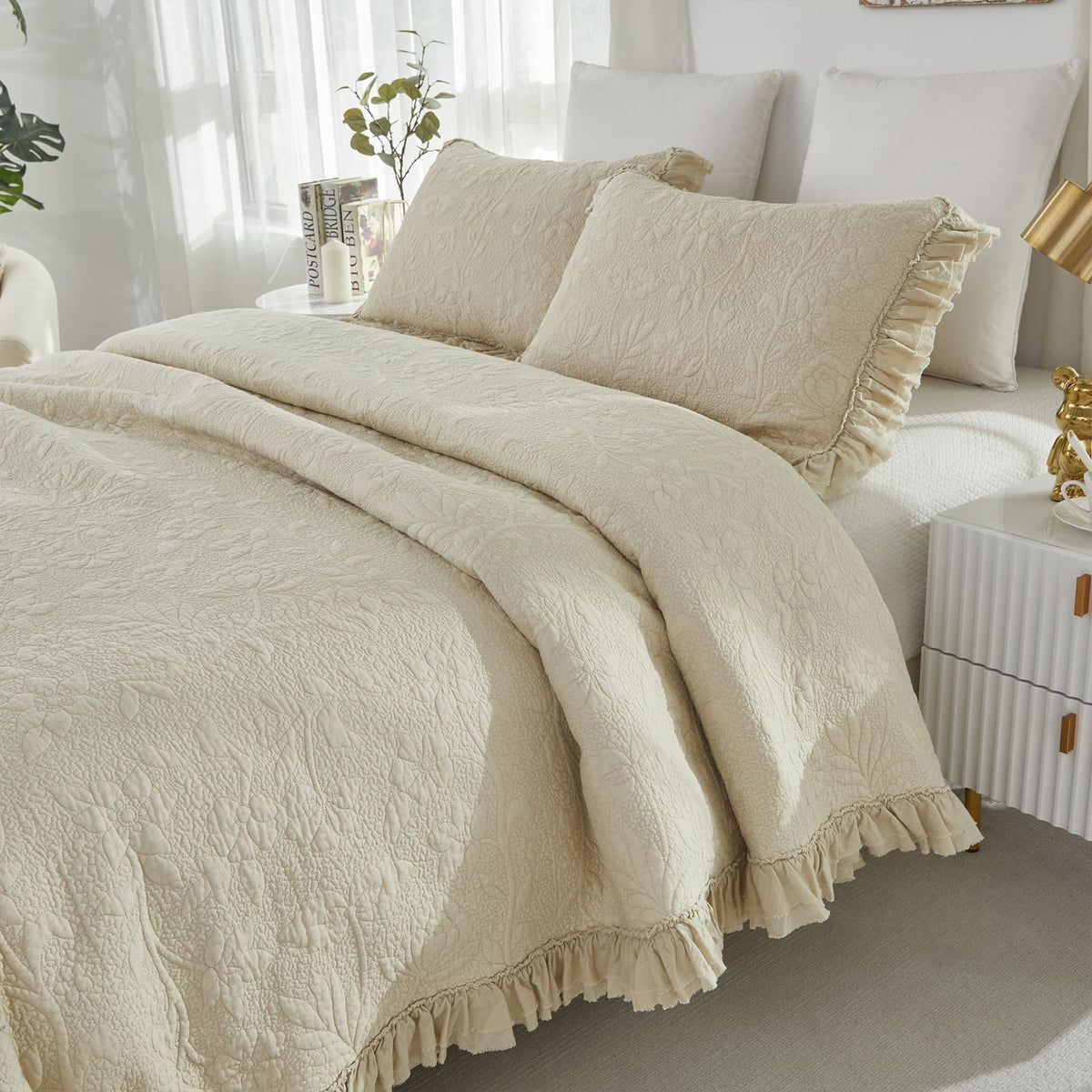 Brandream Beige King Cotton Matelassé Quilt Set, 6-Piece