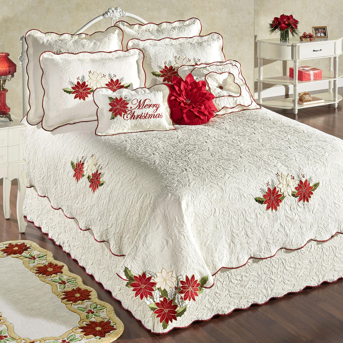 Poinsettia Floral Matelassé Cal King Coverlet Set, 11-Piece
